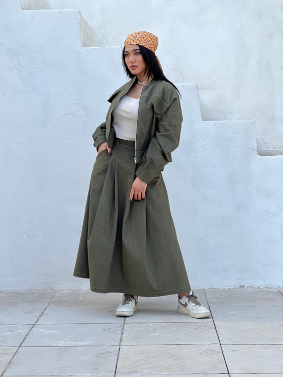 کت و دامن سبز